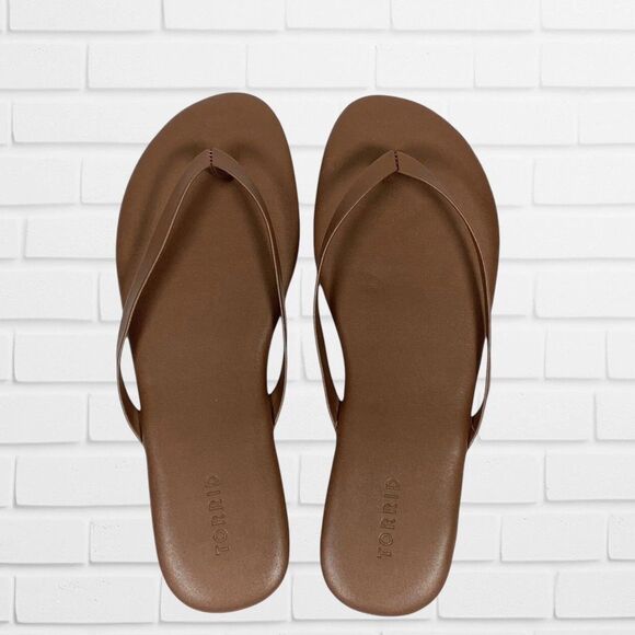 Torrid Sunnie Flip Flop 11 WW Brown Deep Taupe Sandal Shoes Extra Wide Cushioned - Picture 1 of 6
